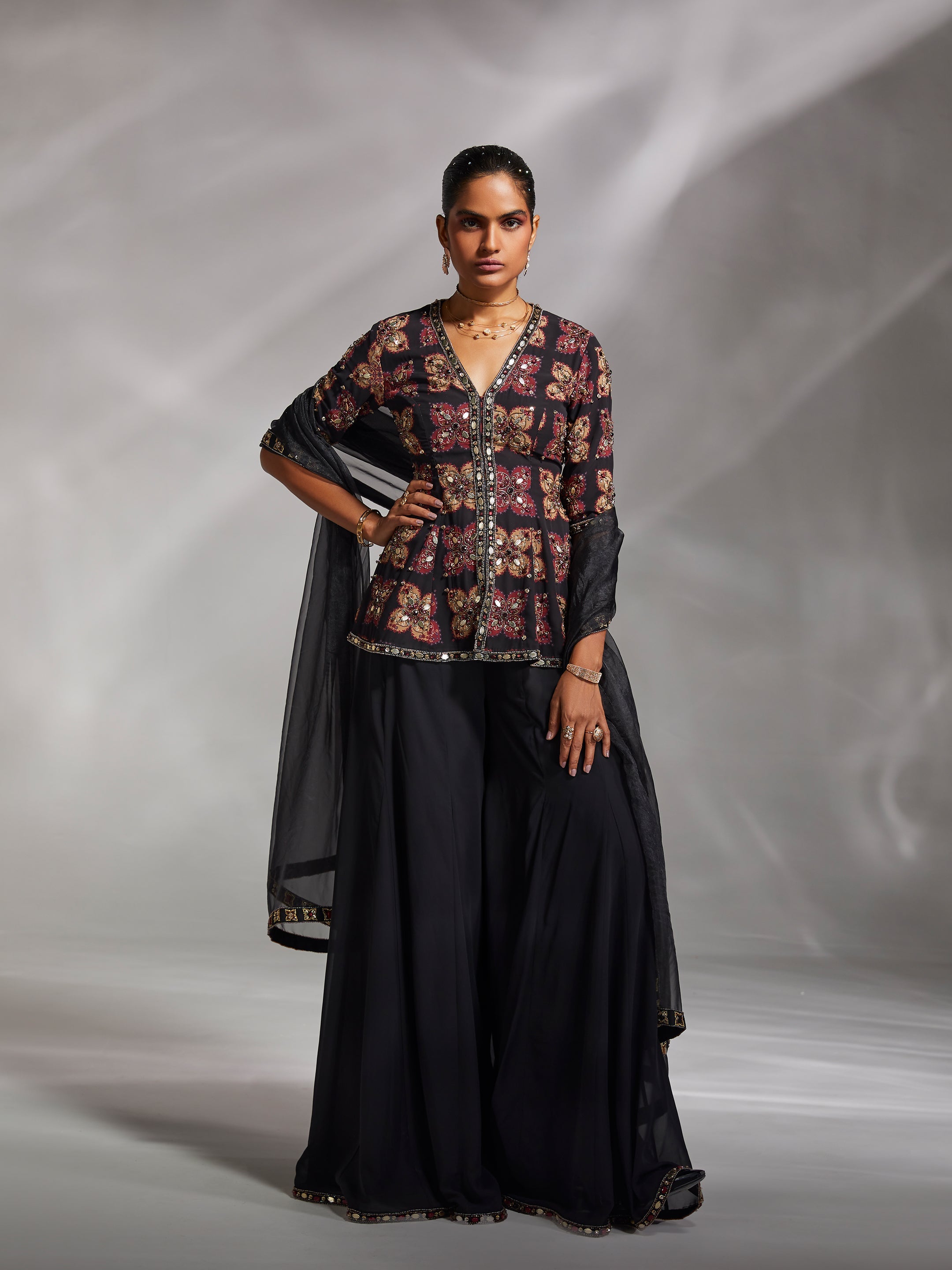 Etana Sharara Set