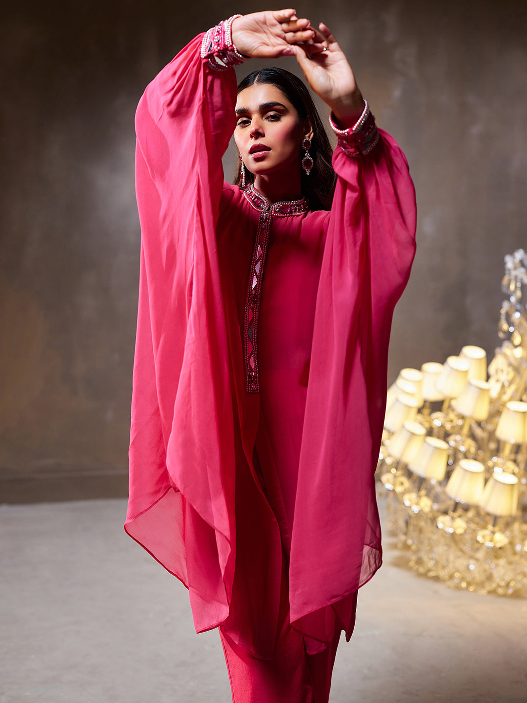 Laurel Cape Set