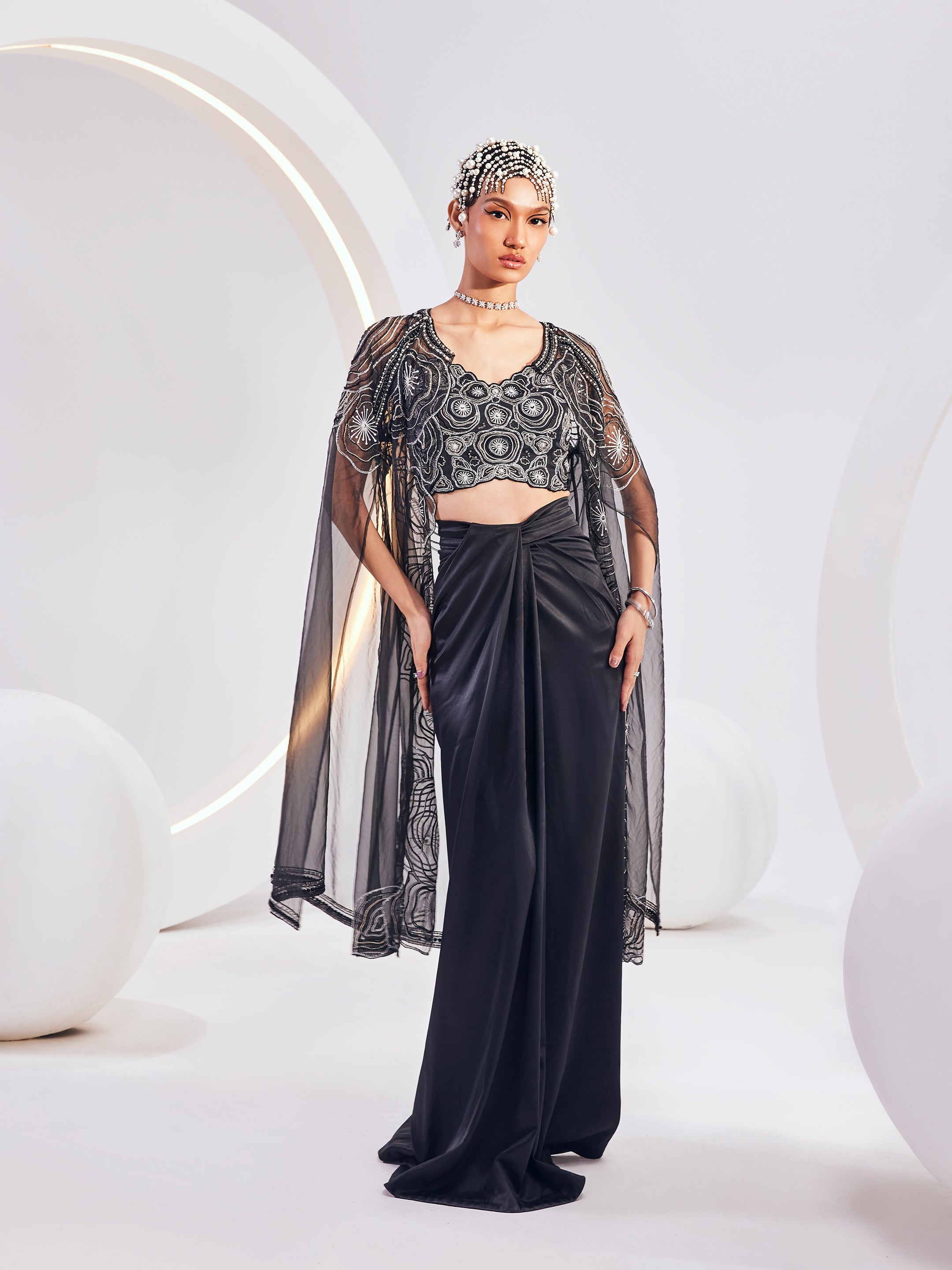 Eden Cape Set