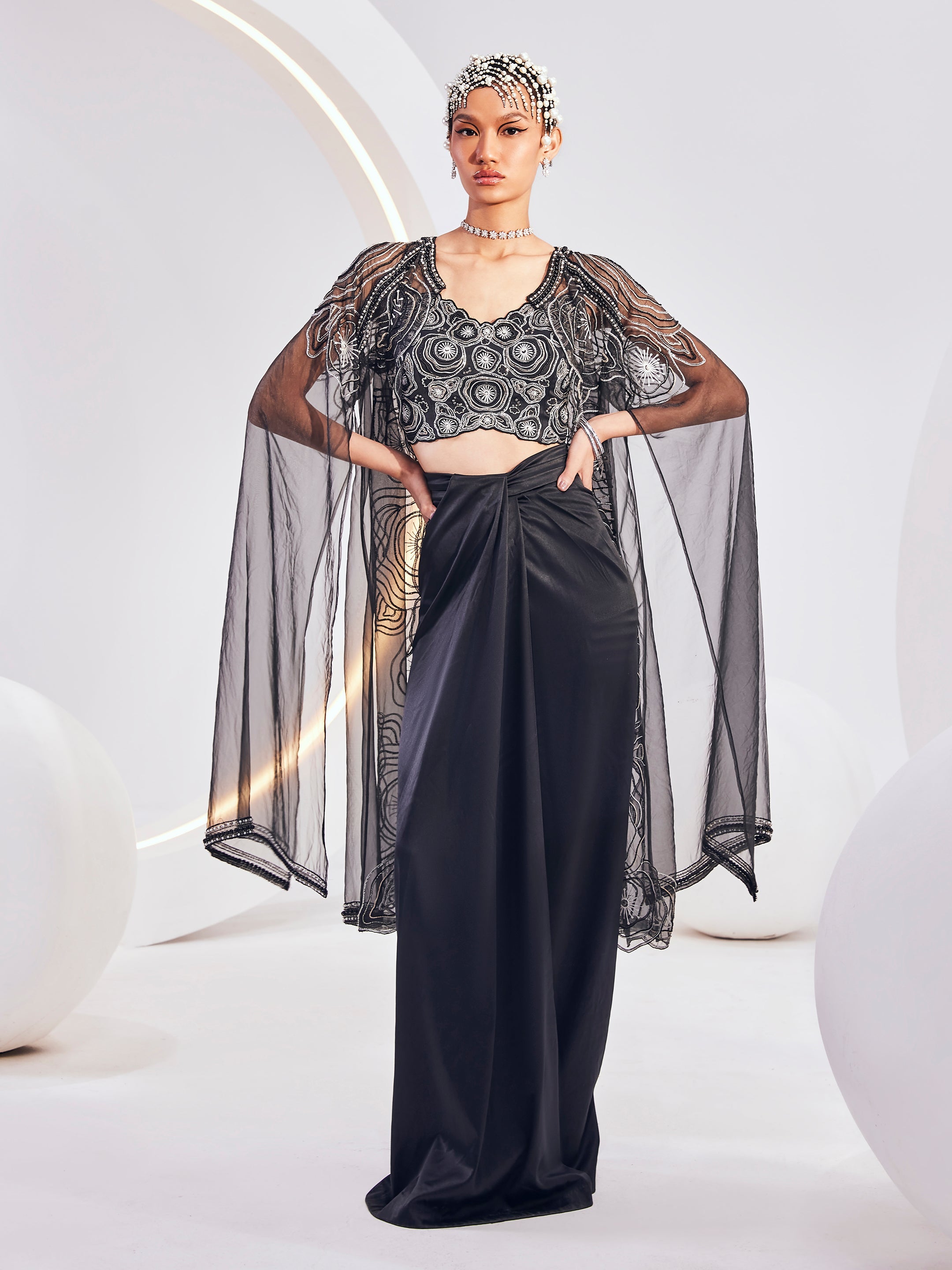Eden Cape Set