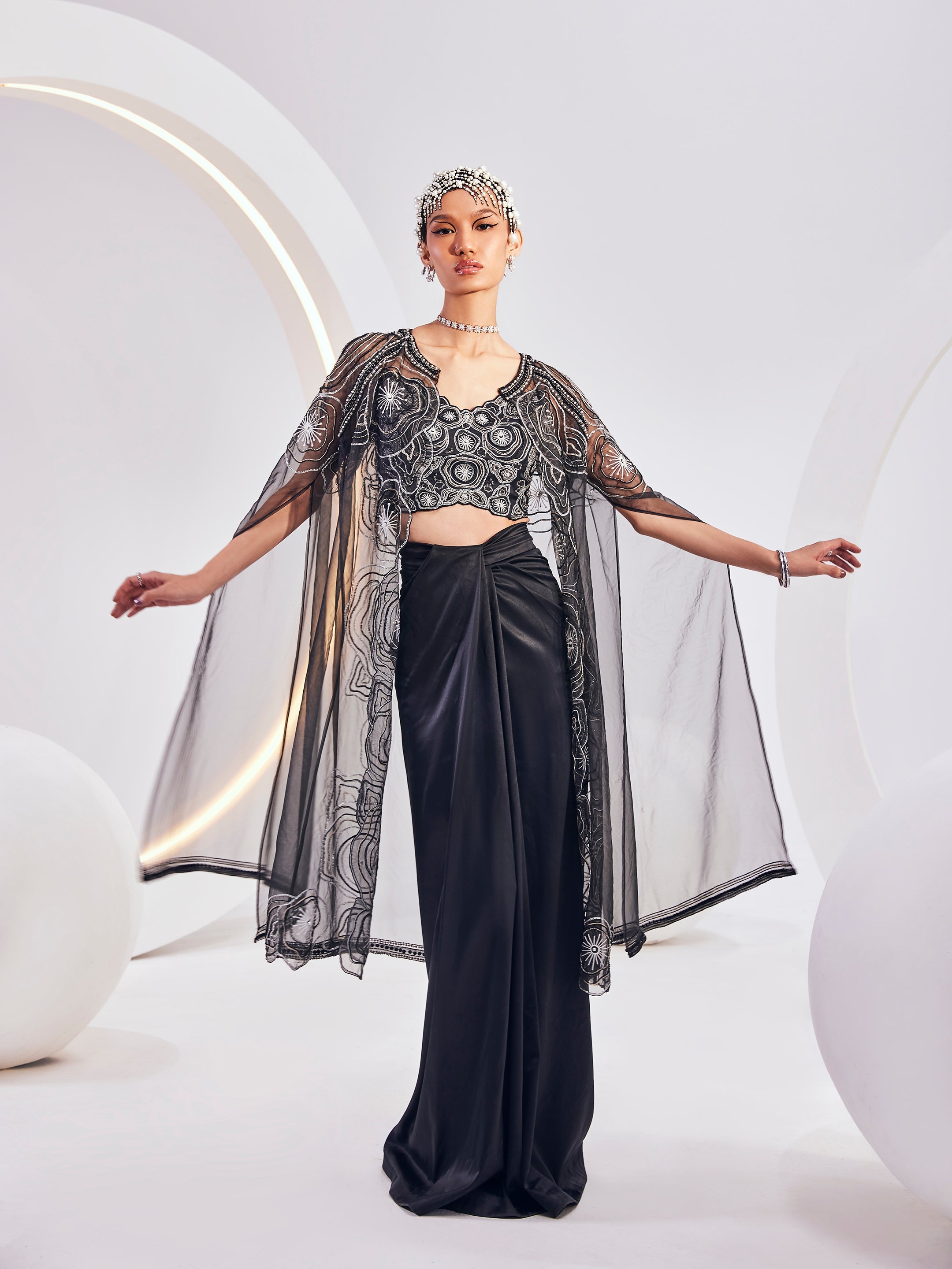 Eden Cape Set