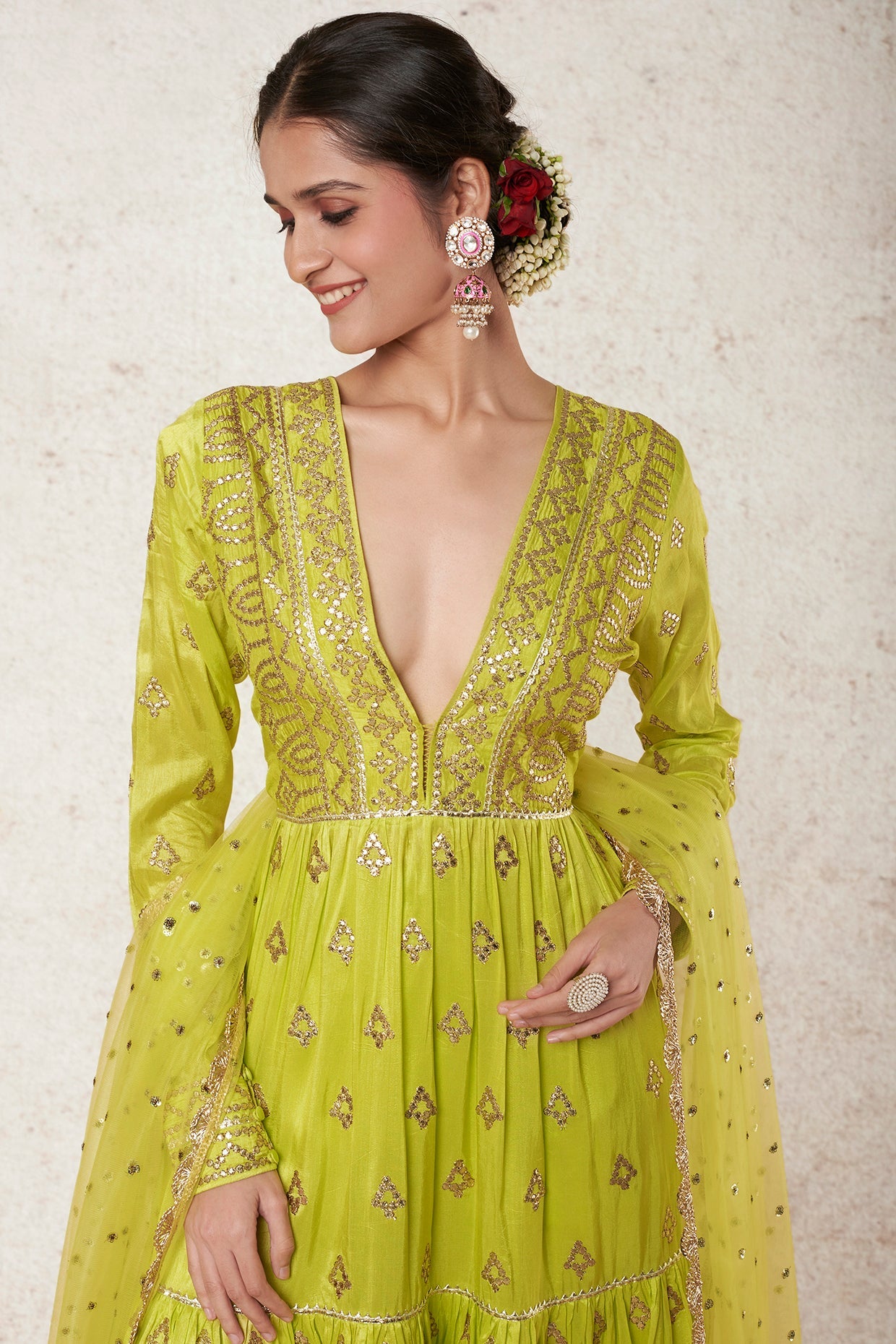 Suhana Ag Tiered Churidar With Dupatta