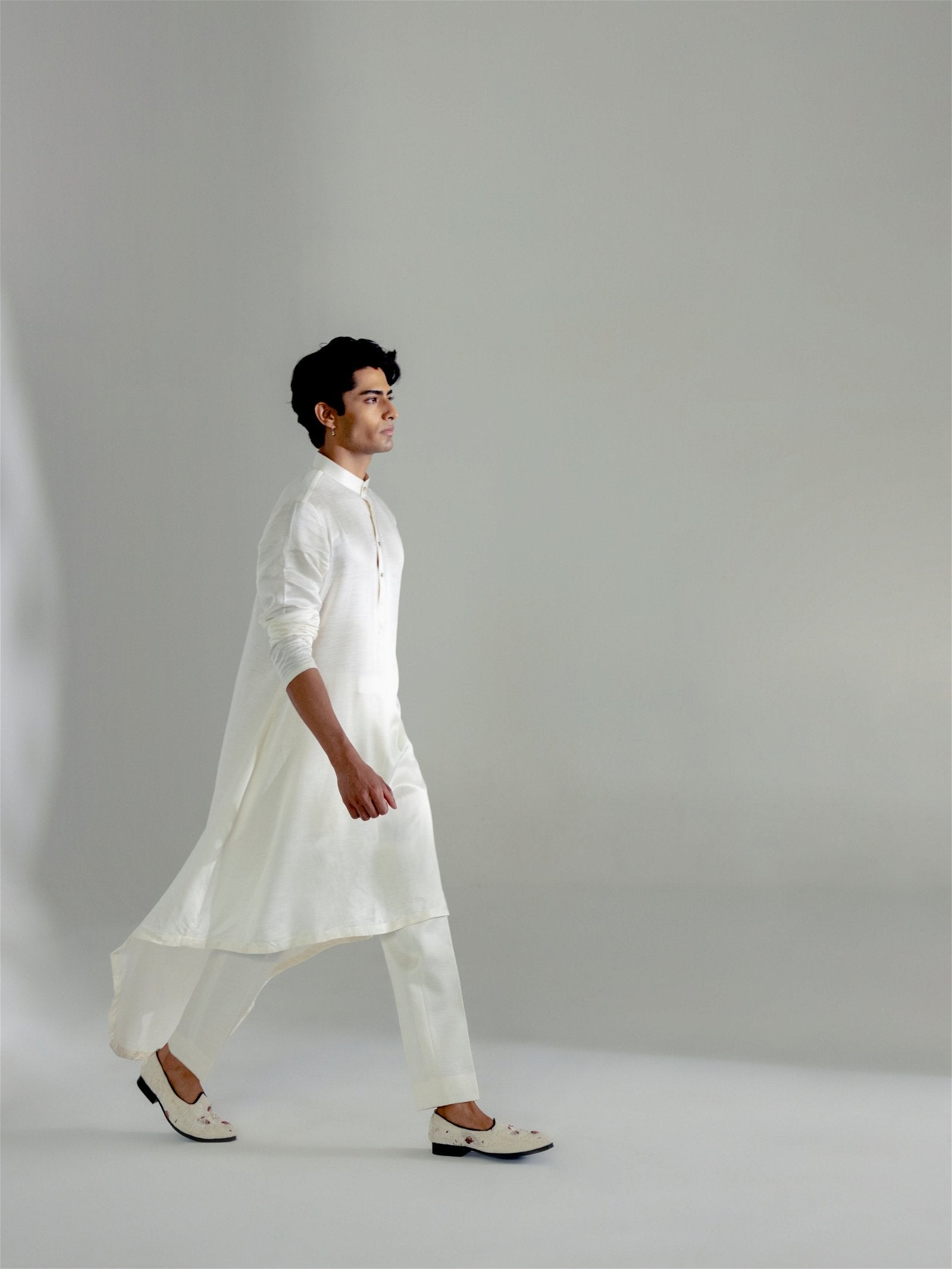 La Vie Sherwani Set