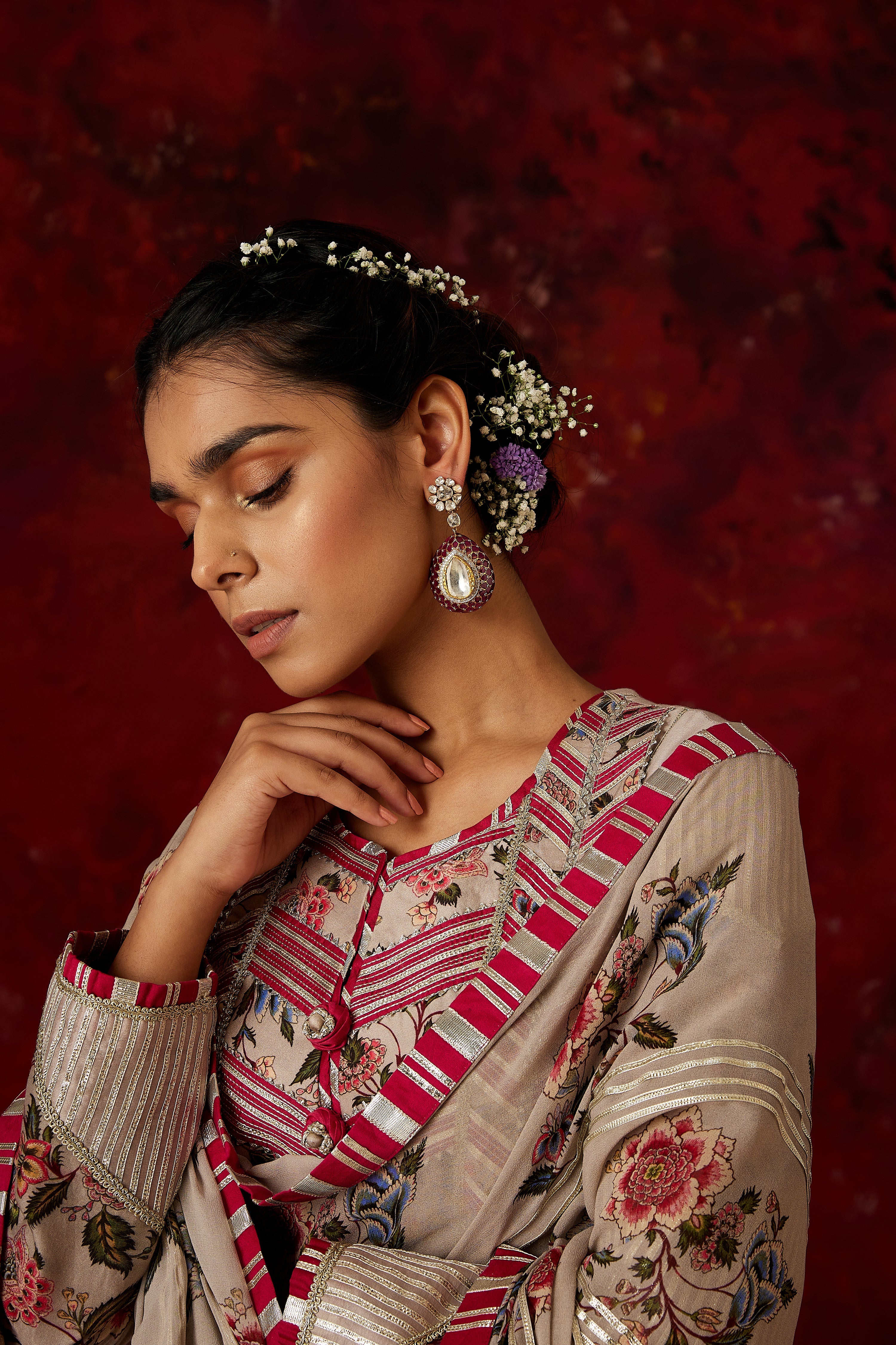 Aamna Kaleedar & Sharara