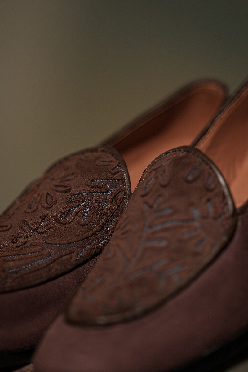 Coffee Cord Embroidery Loafers