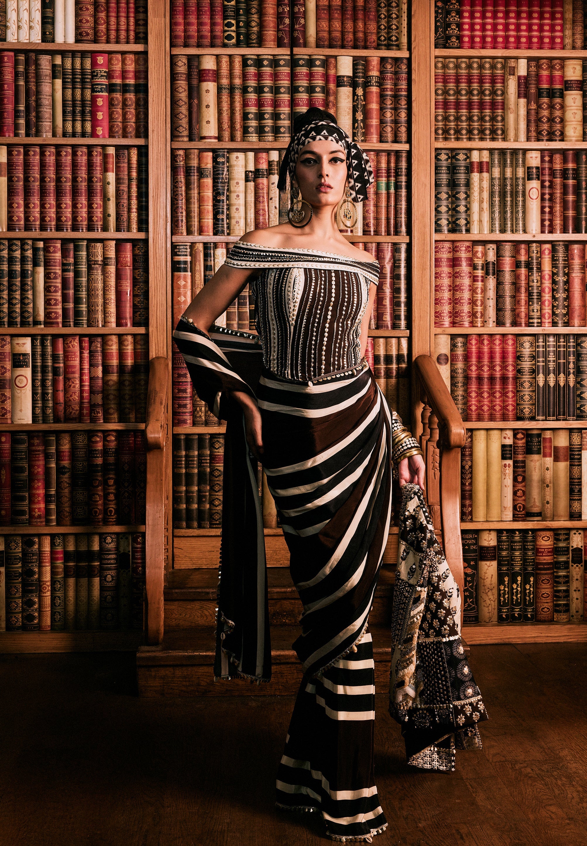 Zarika Stripe Saree Set With Studded Corset And Cape Jacket