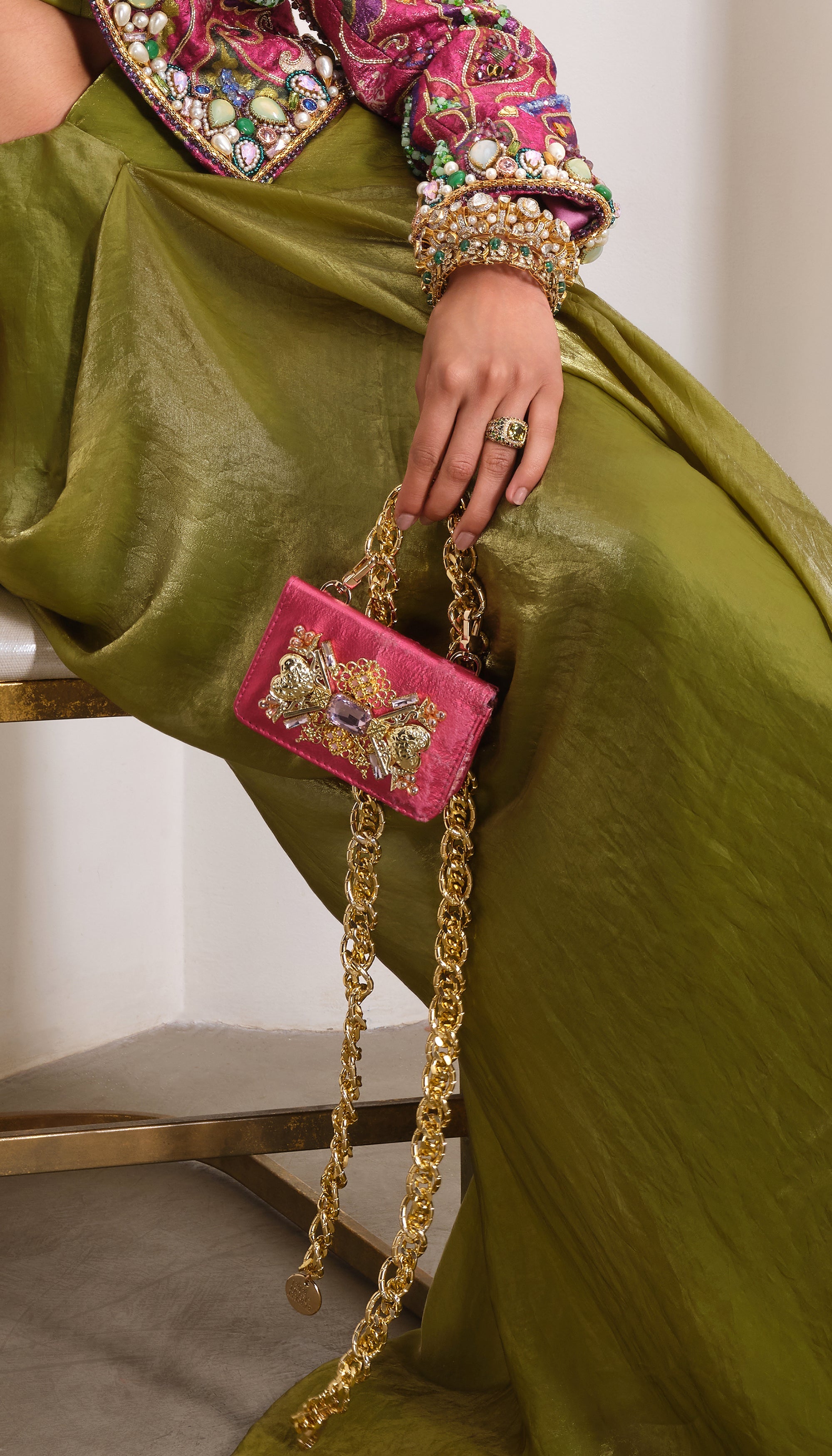 Luxe Rose Chainlink: Belt Bag