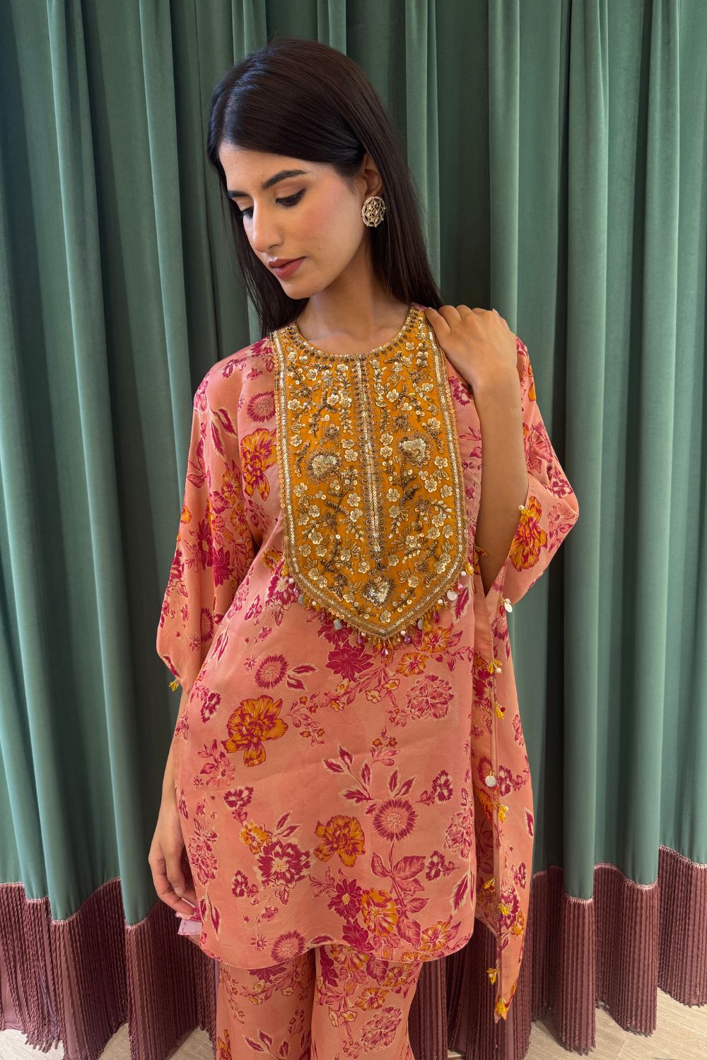 Pink Floral Print Kaftaan And Pants Set