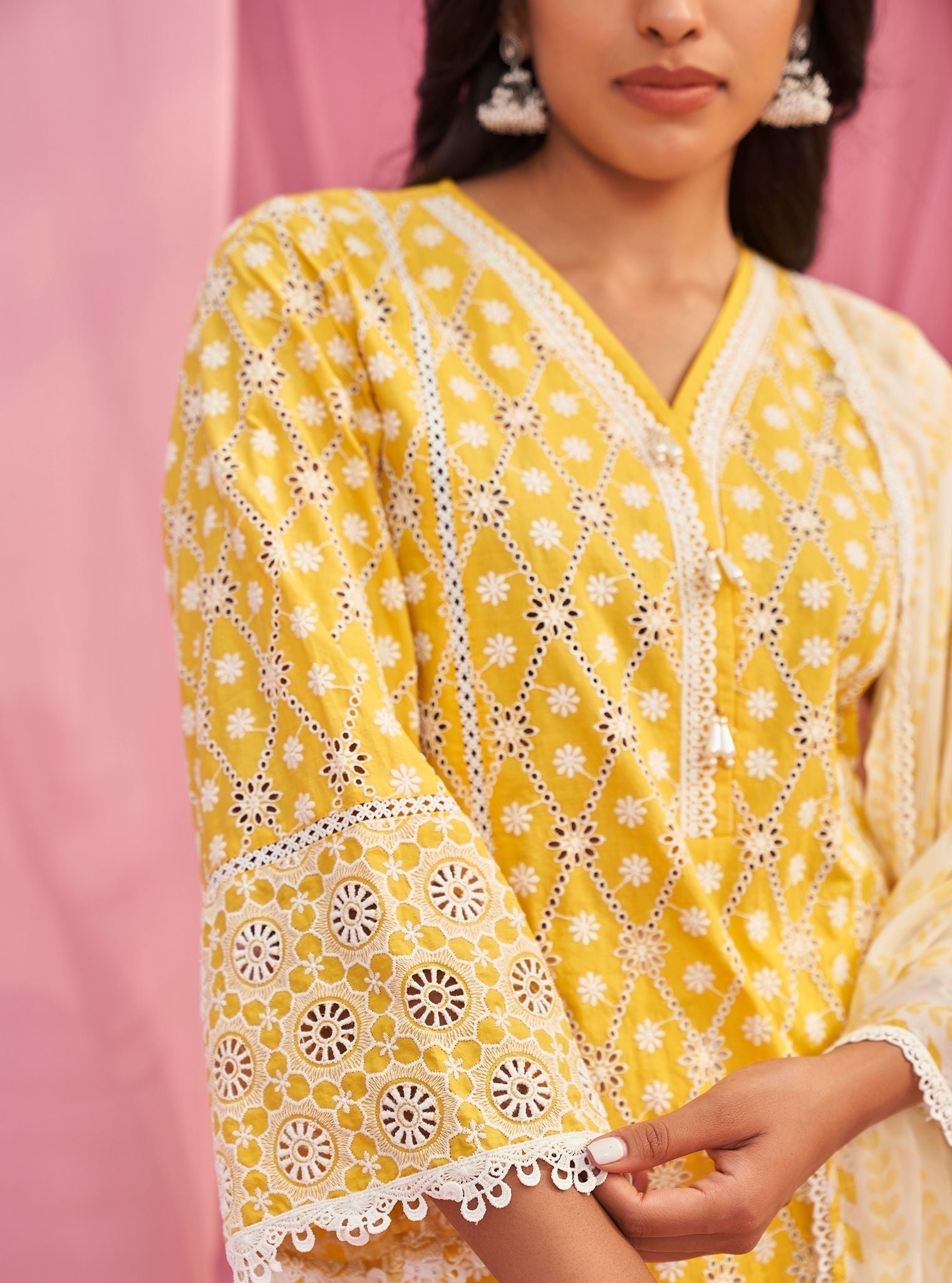 Mulmul Cotton Asti Yellow Kurta With Mulmul Cotton Saanjh White Pant