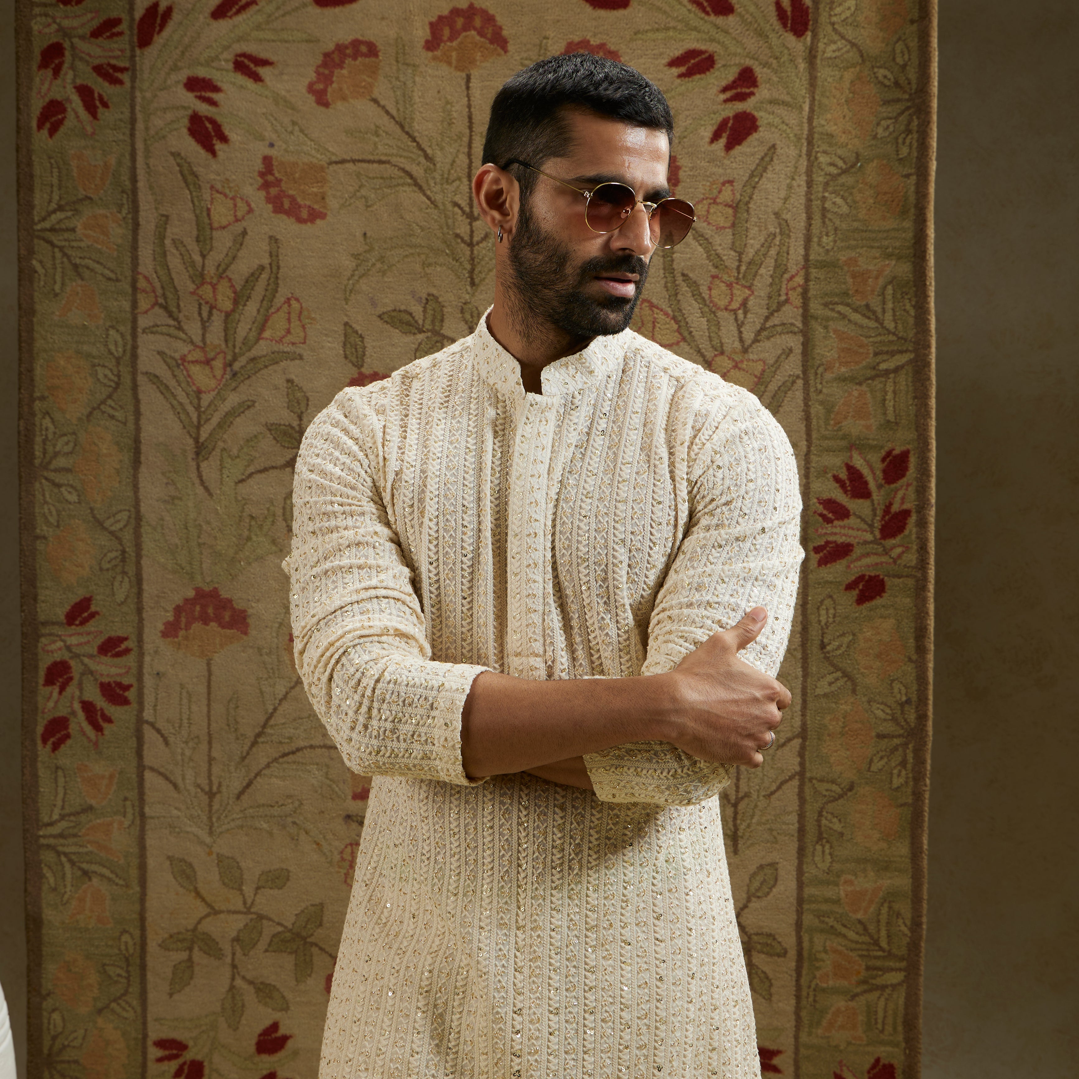 Magnolia Embellished Lucknowi Kurta