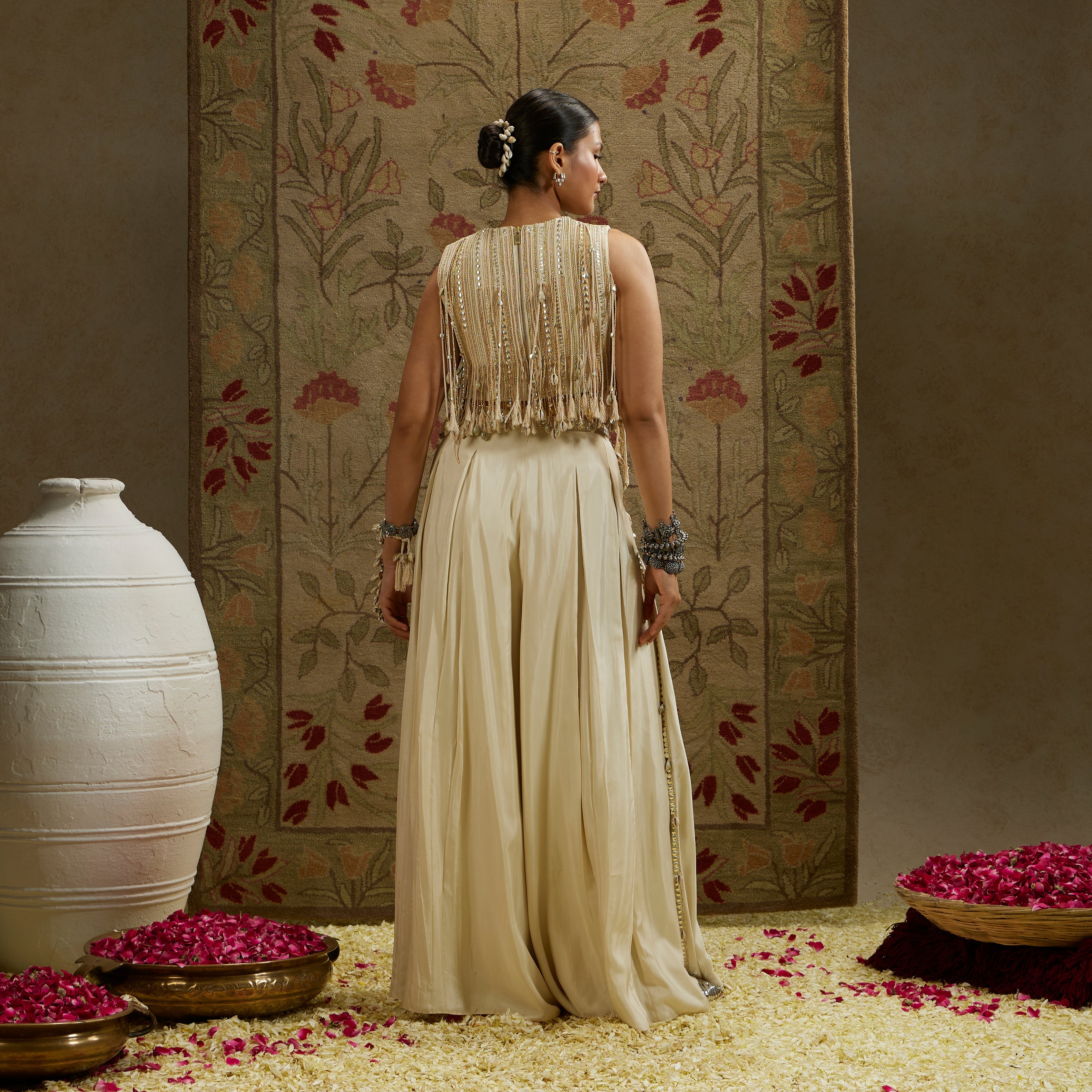Magnolia Thread Tassel Croptop Paired With Pleated Pants