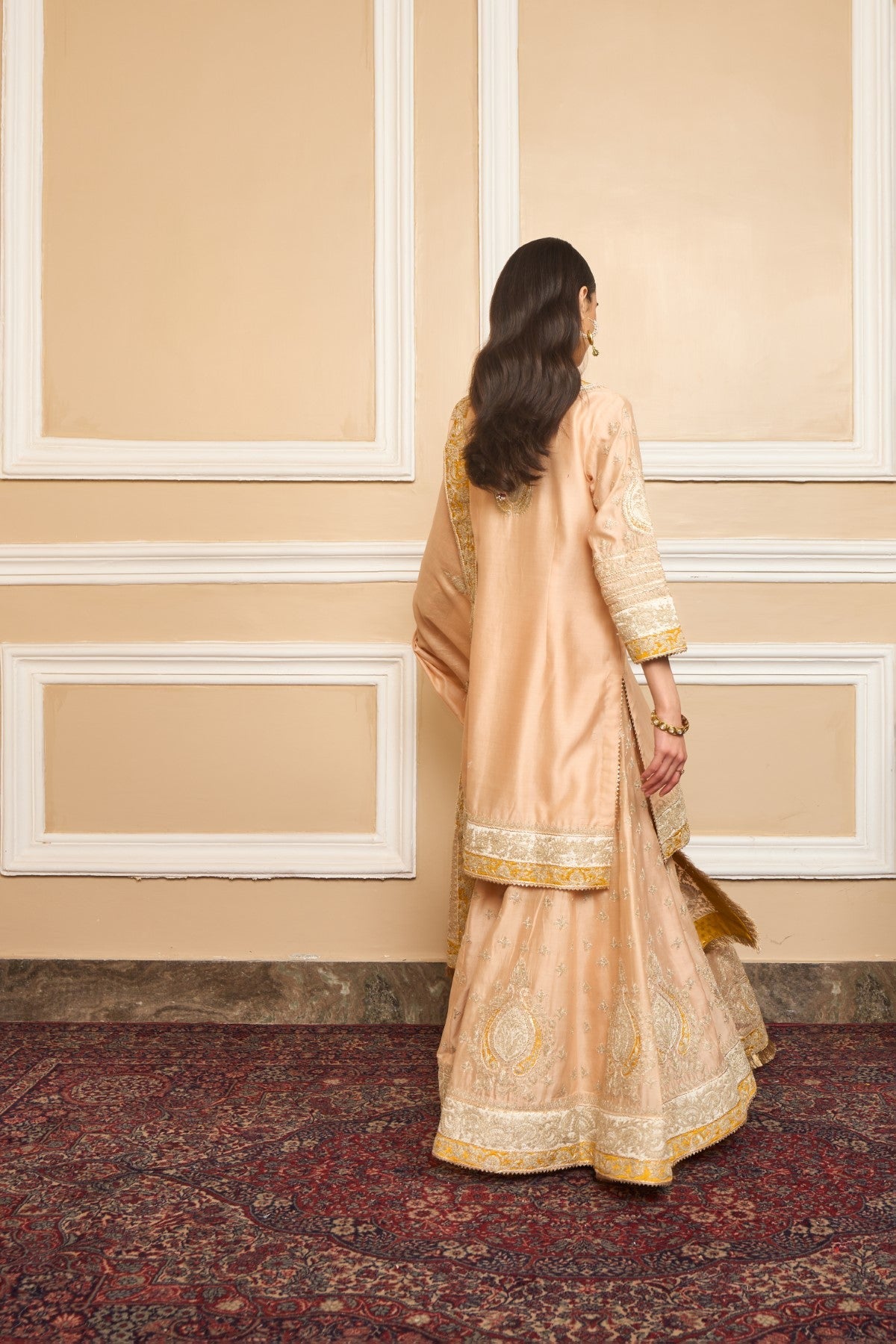 Karishma Kapoor In Raina - Rosepink Short Kurta With Sharara And Odhni