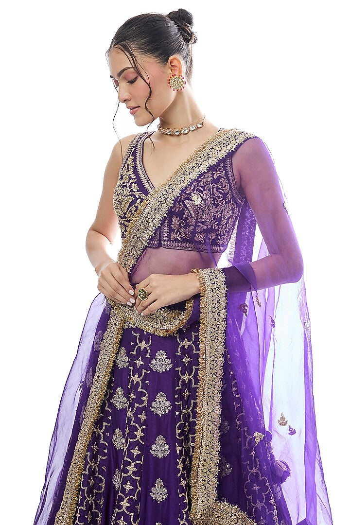 Ayat Lehenga Set