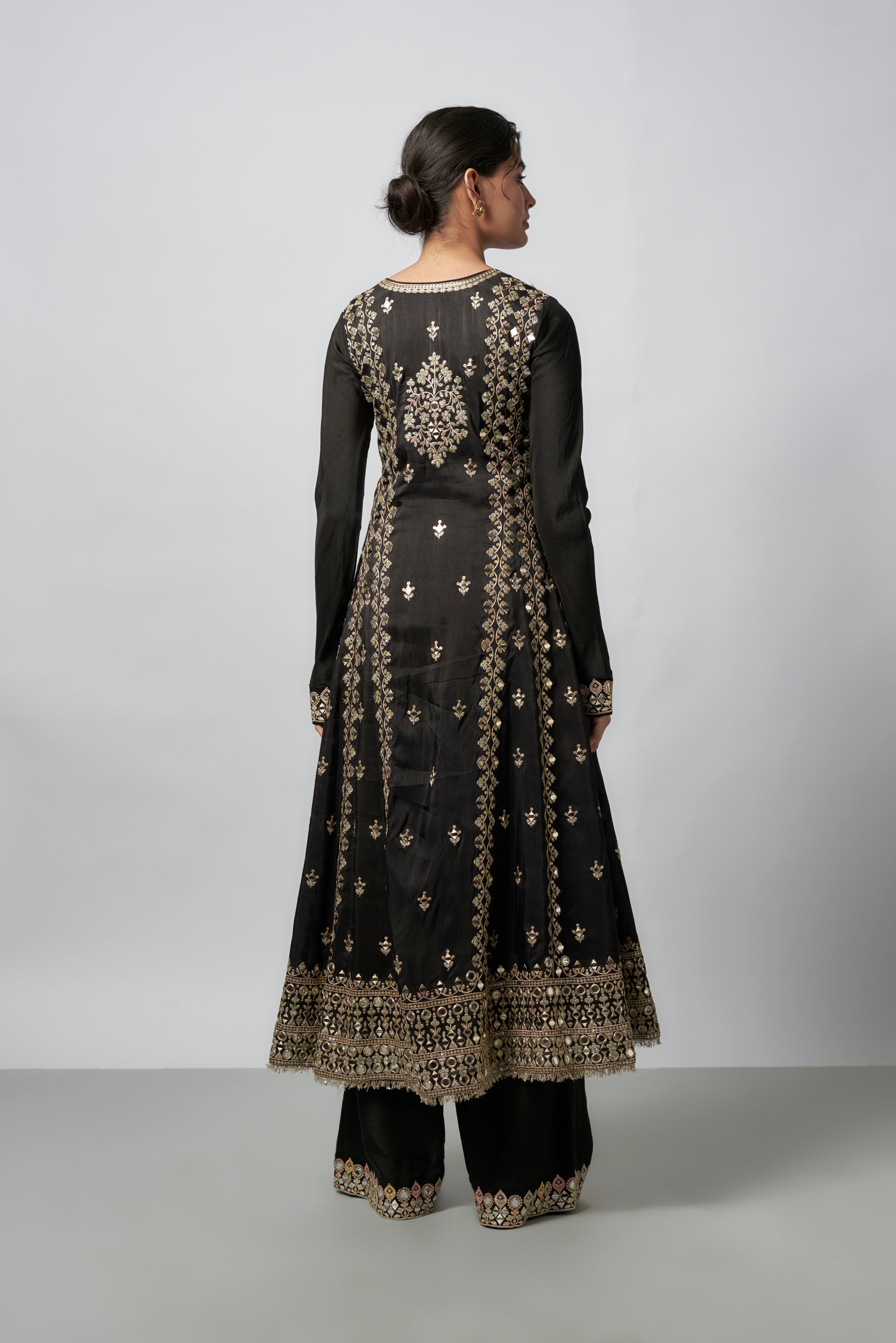 Amiha Ag Set Black