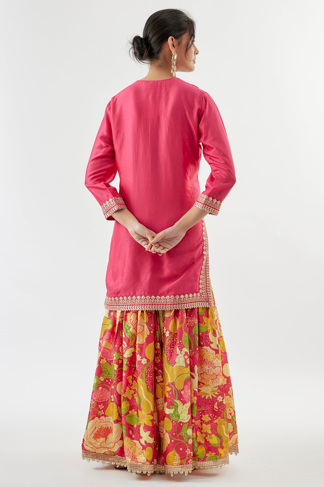 Anjali Sharara Set