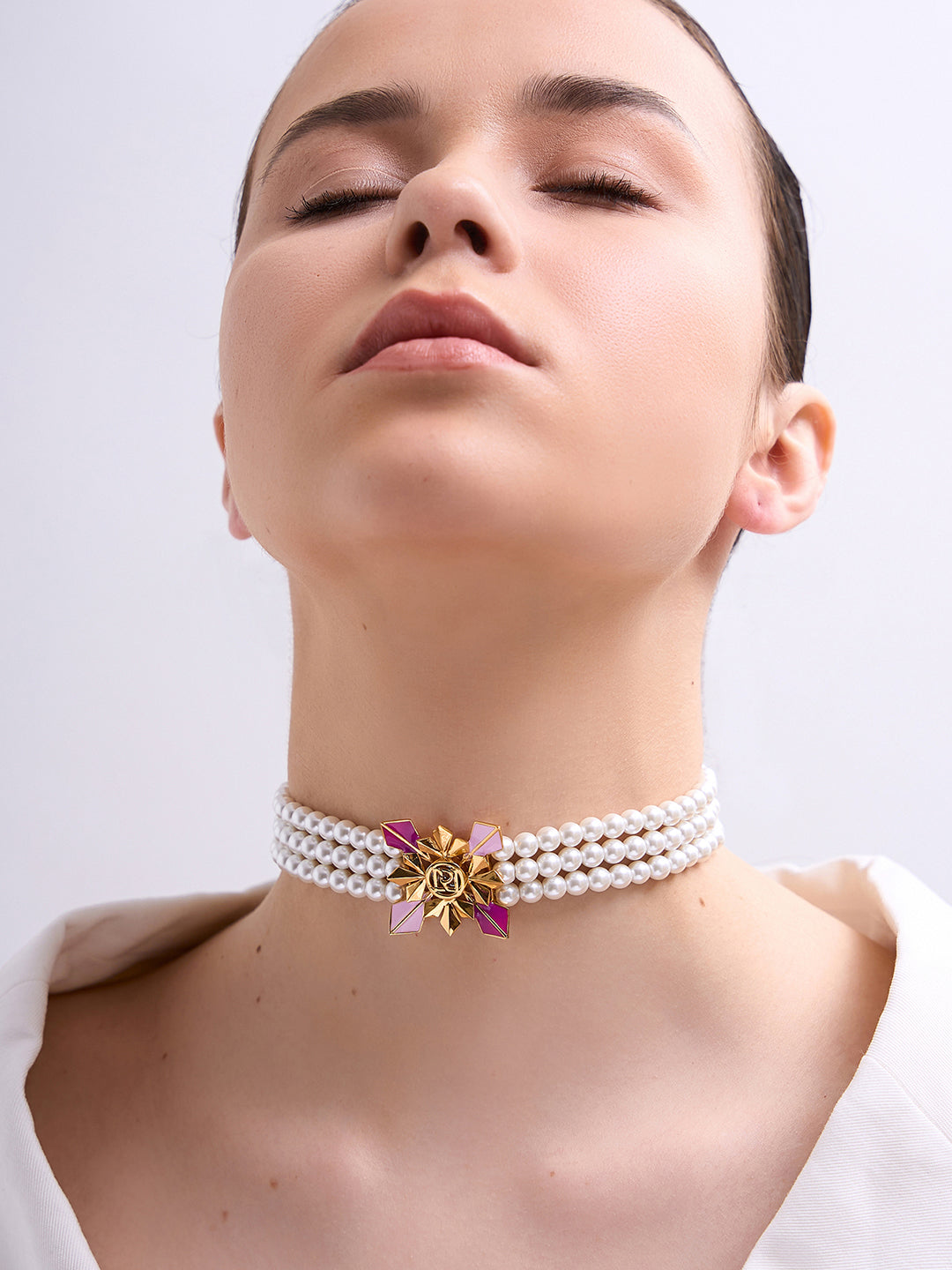 Iliana Pearl Choker