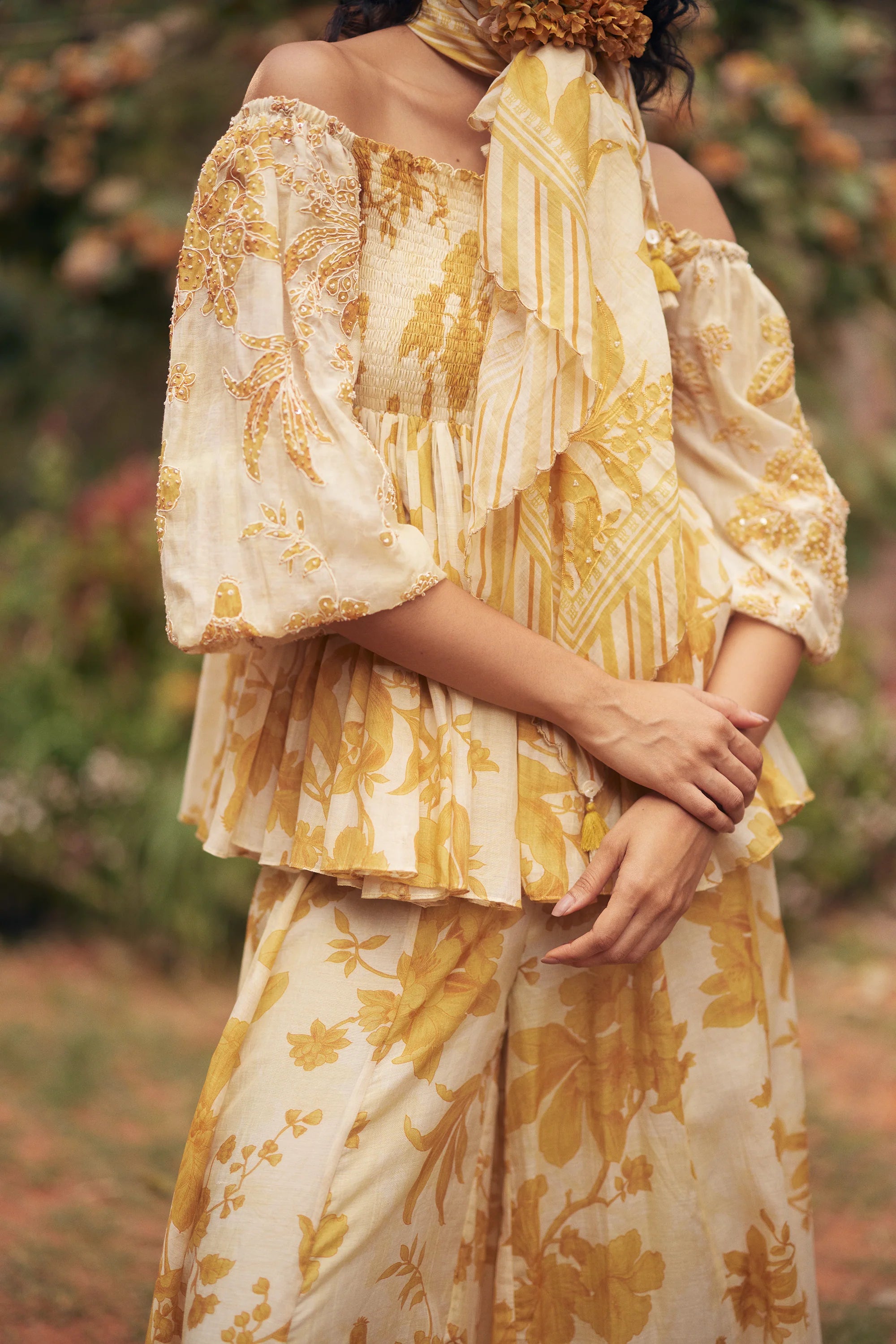 Aveza Peplum Set – Yellow