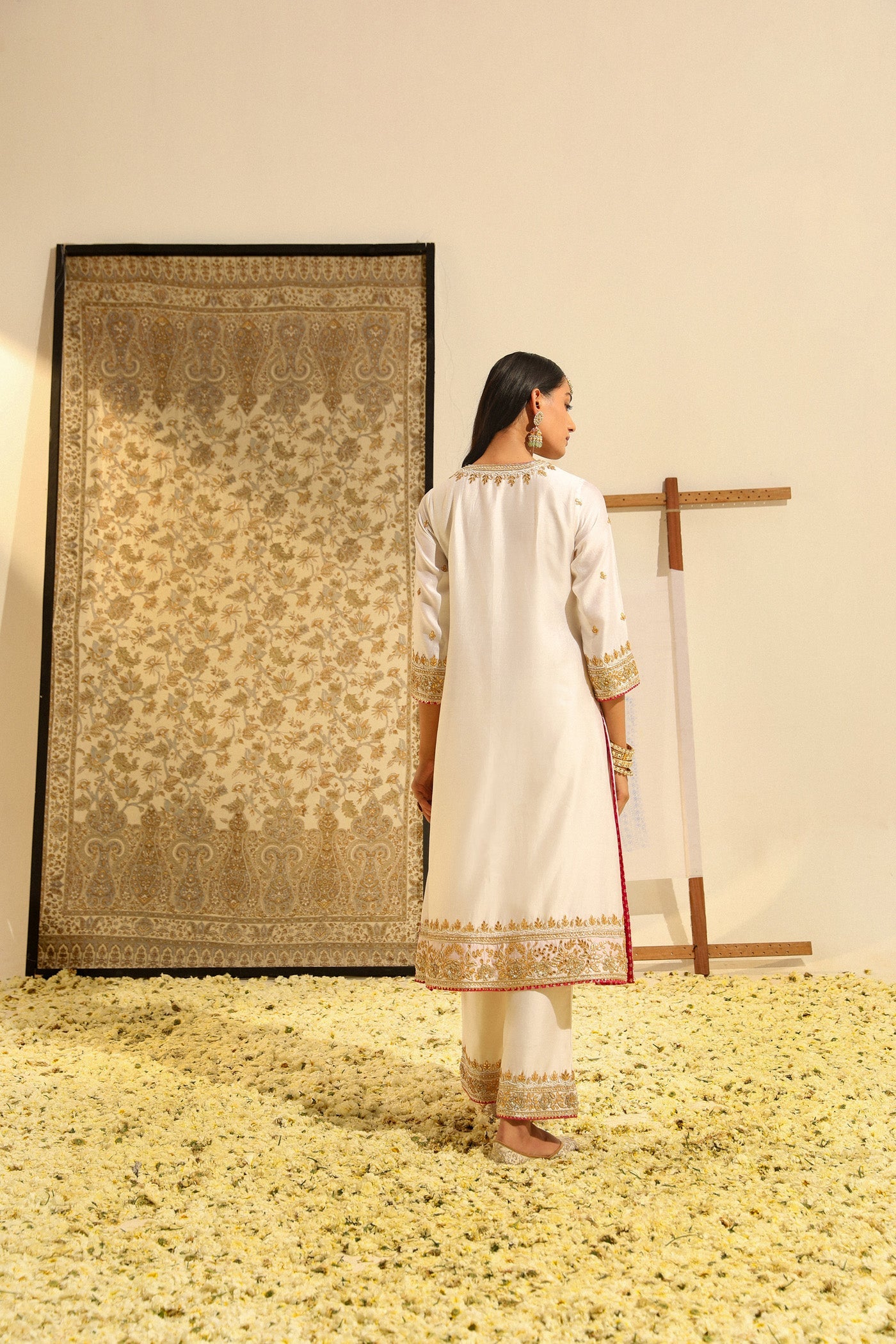 Shiza - Daisy Ivory Hand Embroidered Long Kurta With Palazzo And Dupatta