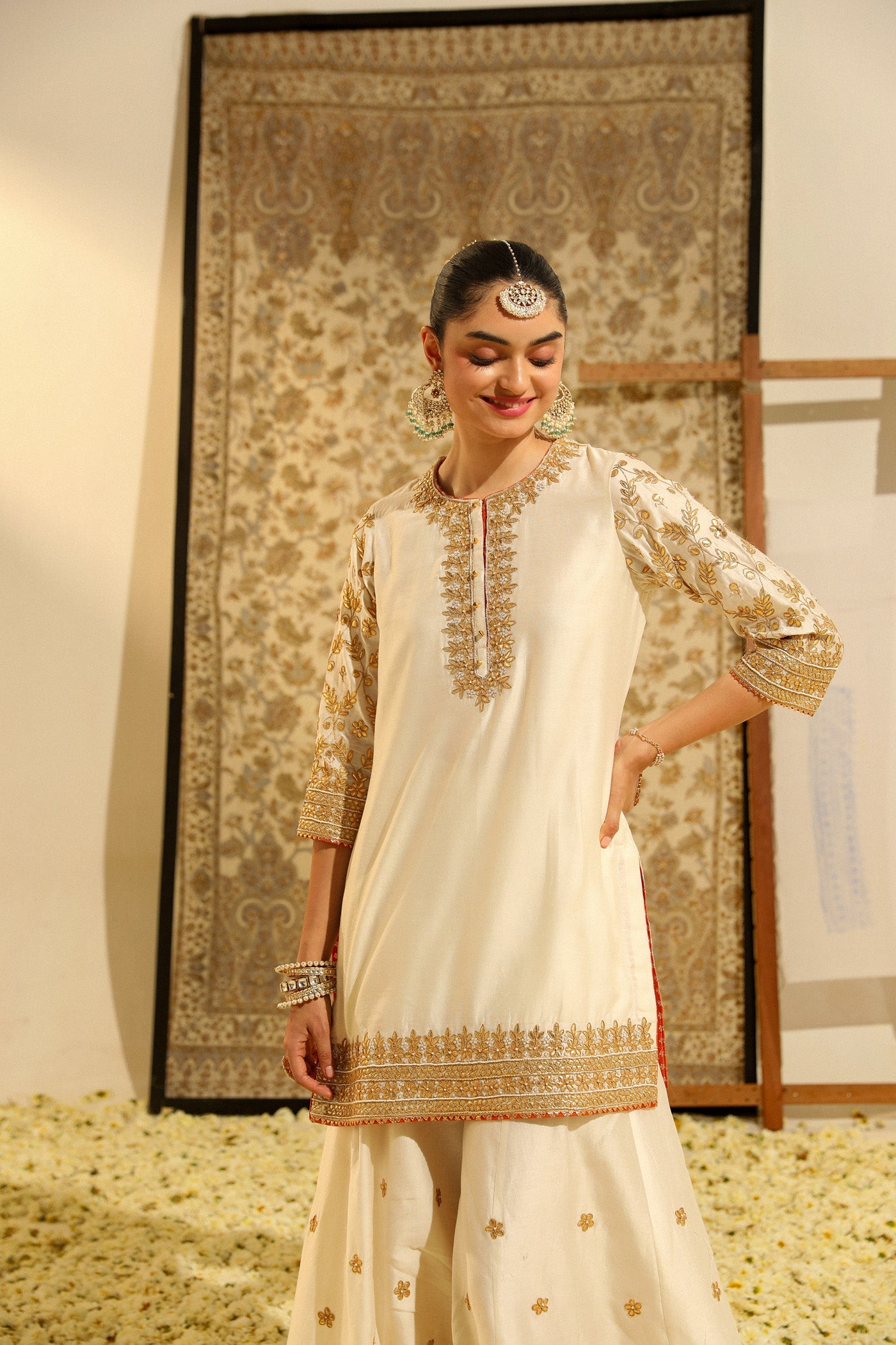 Suleman - Daisy Ivory Hand Embroidered Kurta With Sharara And Odhni