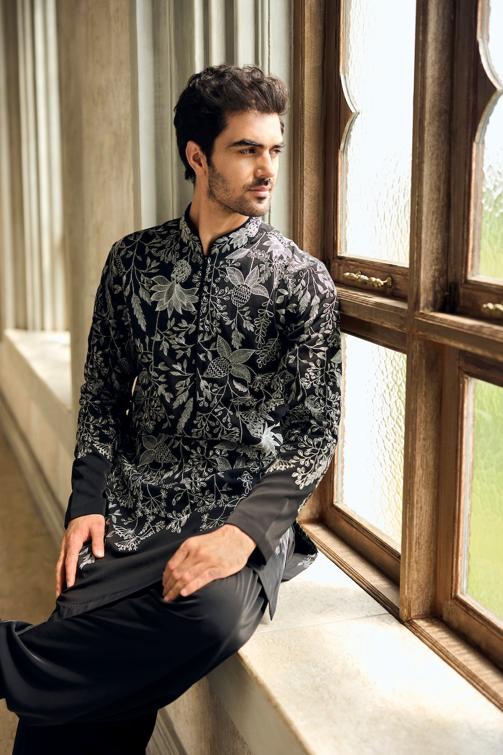 Black & Silver Zari Kurta Set