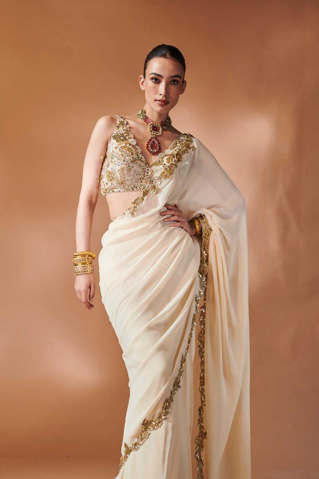 Pre-Drape Ivory And Gold Saree Set