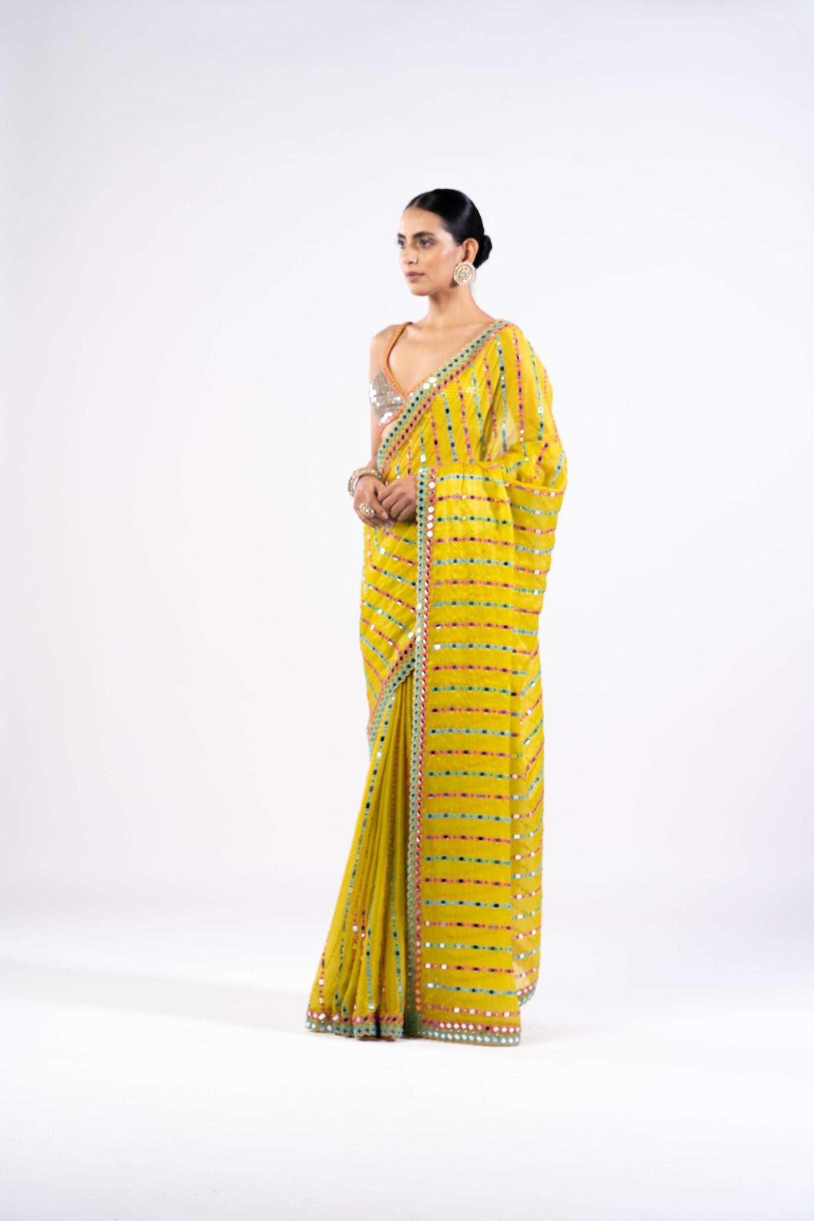 Vvani Vats,VASS SR 2303,Moss Green Mirror Saree With Metallic Blouse