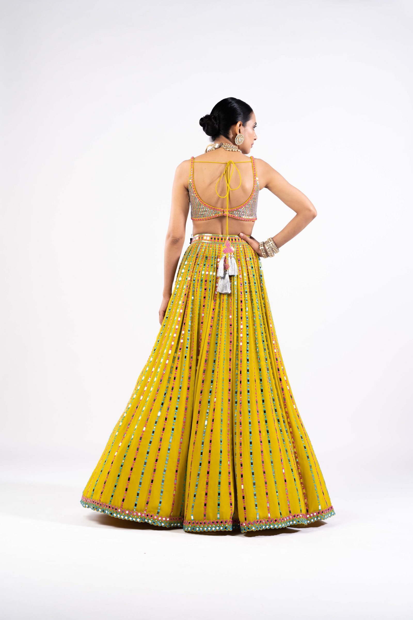 Vvani Vats,VASS LH 2305,Moss Green Linear Drop Lehenga With Metallic Blouse