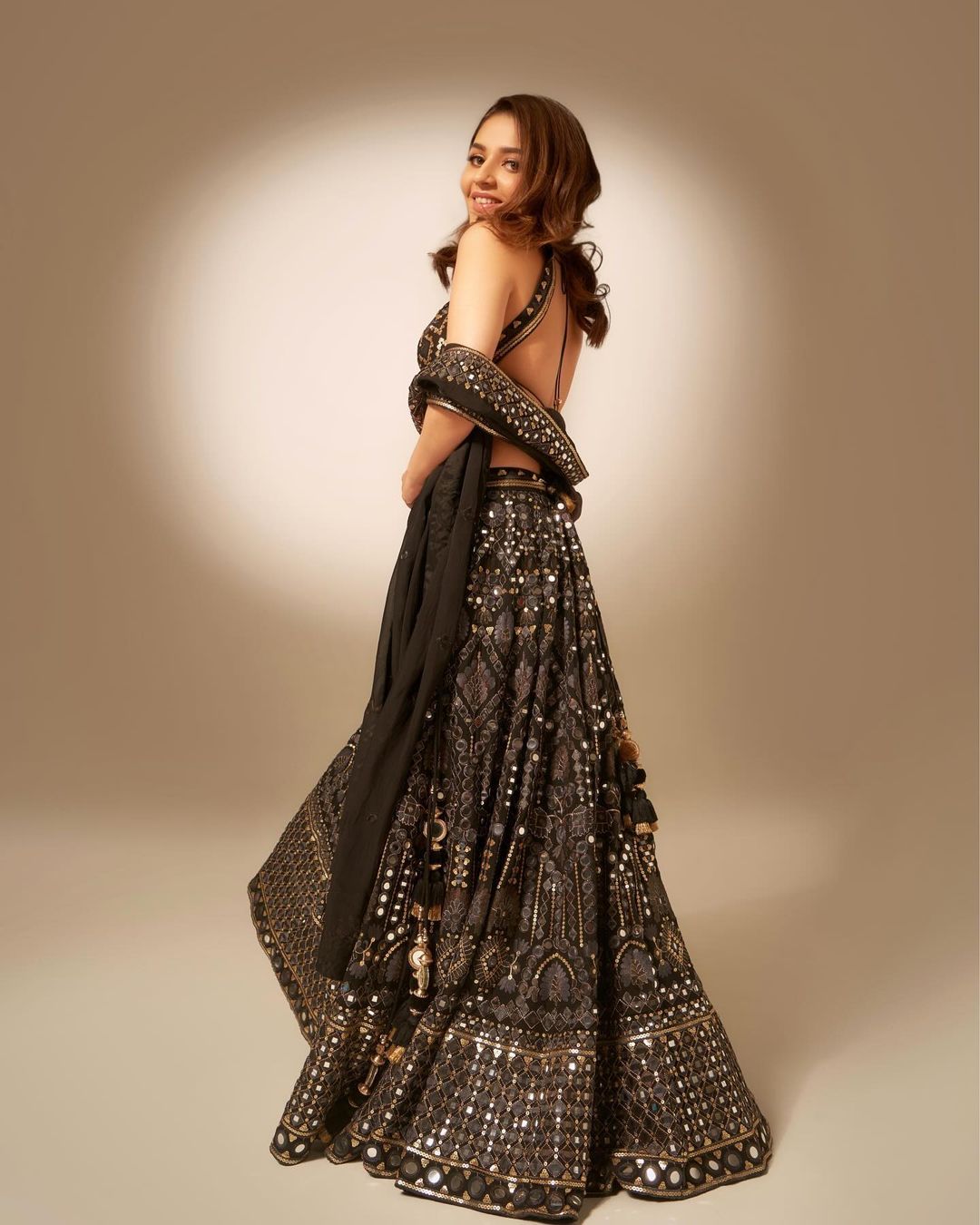 Isha Multani In Smriti Lehenga Set