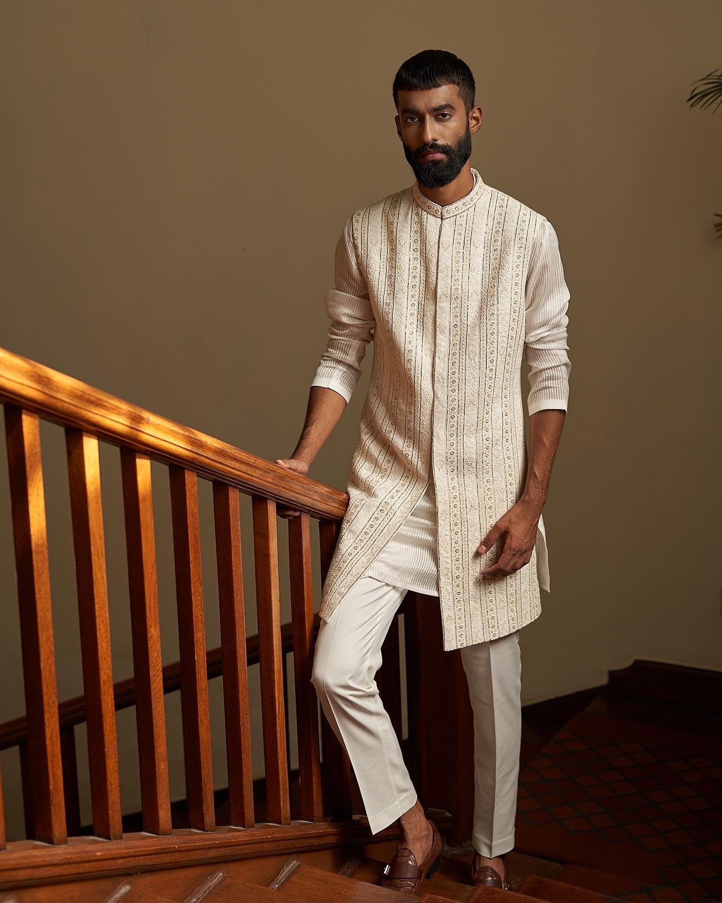 Regal Saga Sleeveless Sherwani