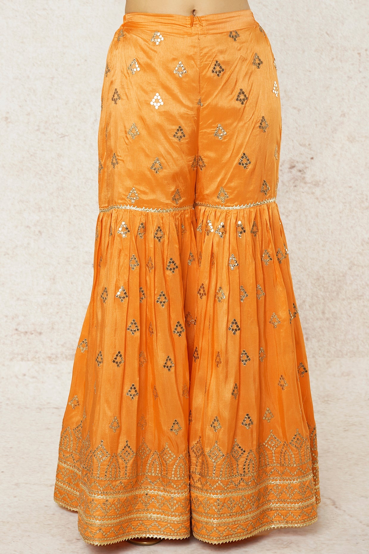 Rakhi Seeveless Kurta With Sharara And Dupatta