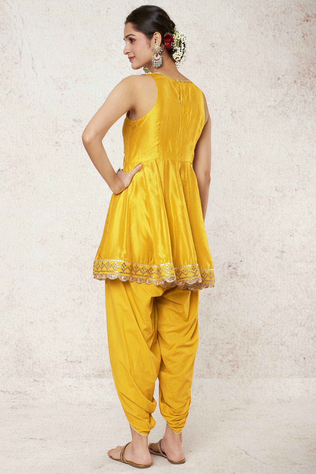 Shiza Peplum With Dhoti And Dupatta