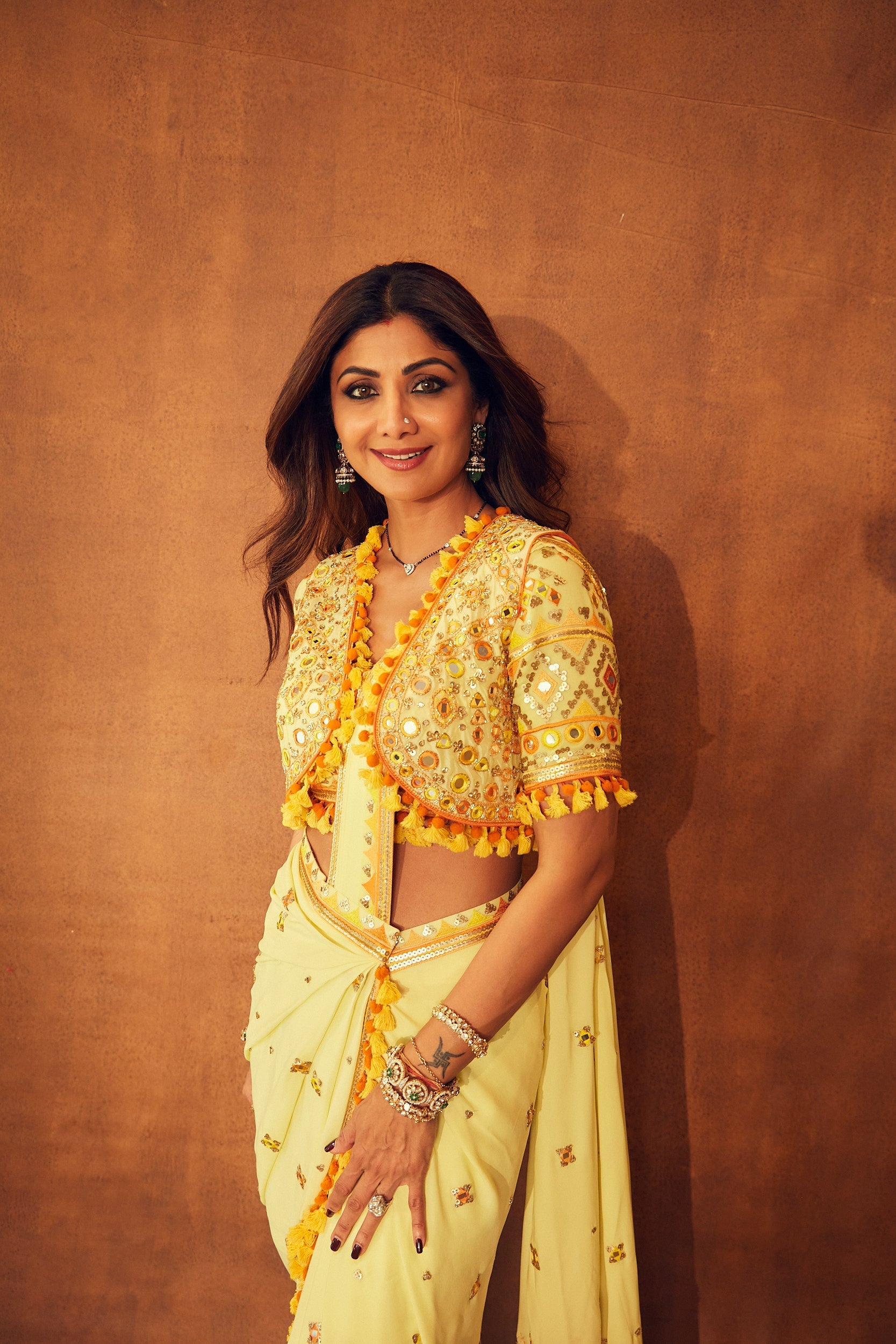 Shilpa Shetty Saree With Bandi