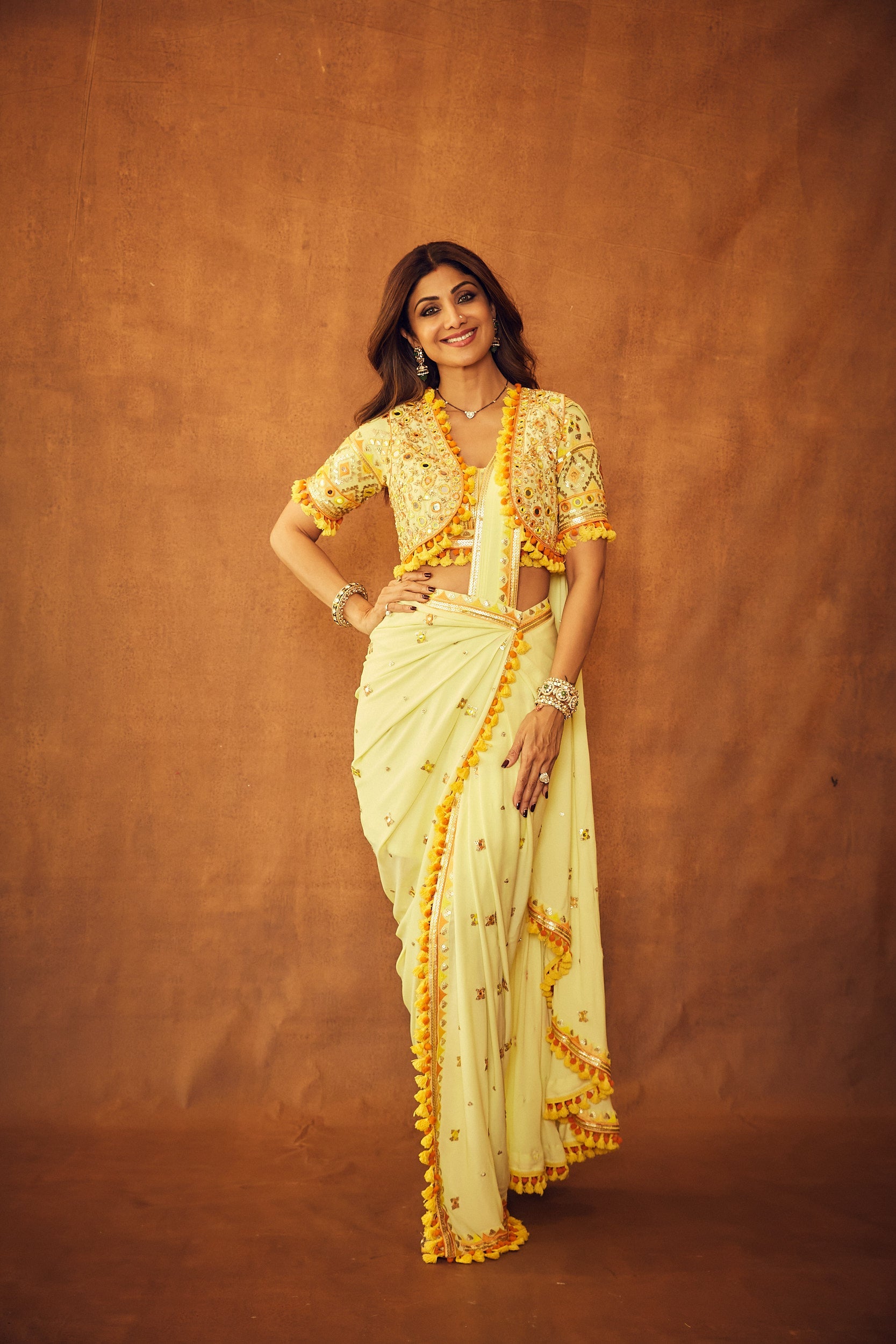 Shilpa Shetty Saree With Bandi