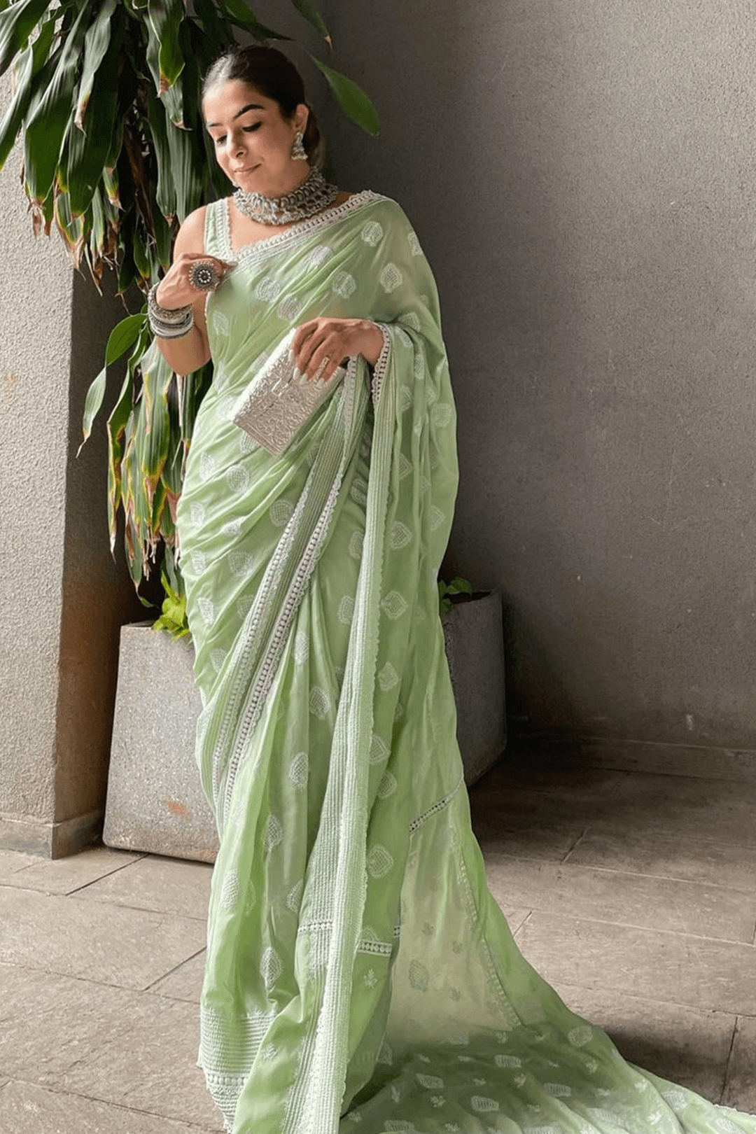 Mulmul Silk Grace Green Saree