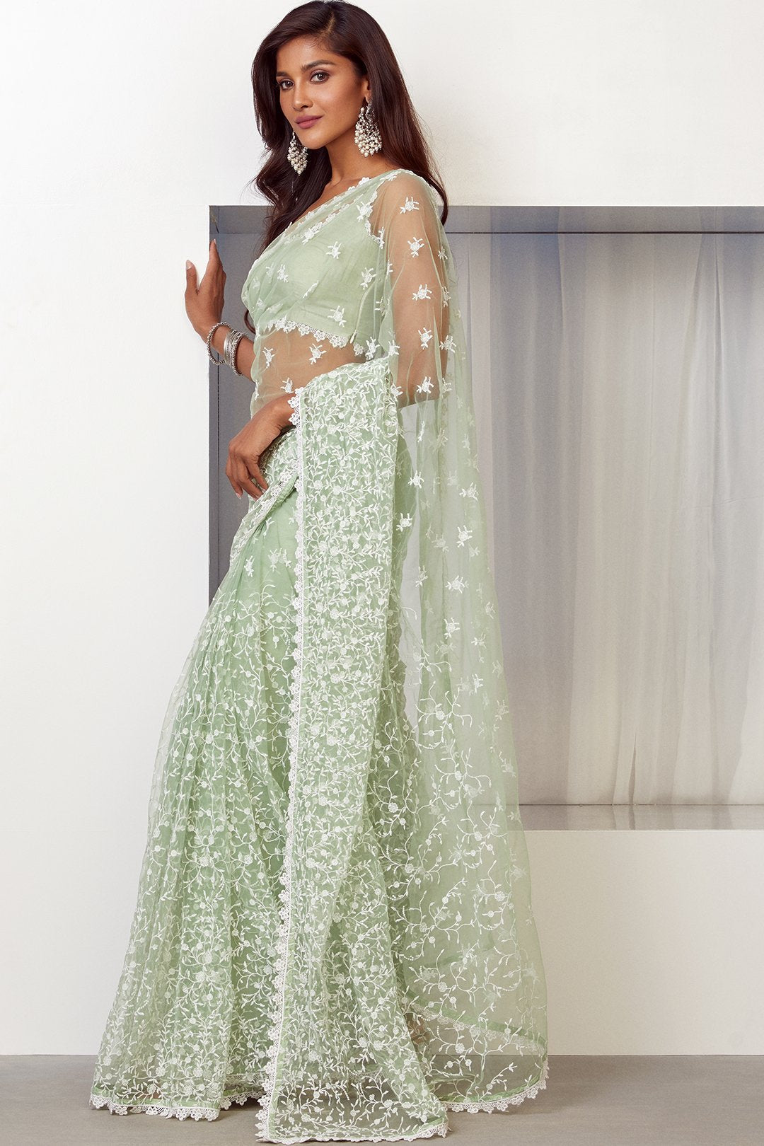 Mulmul Poise Net Green Saree